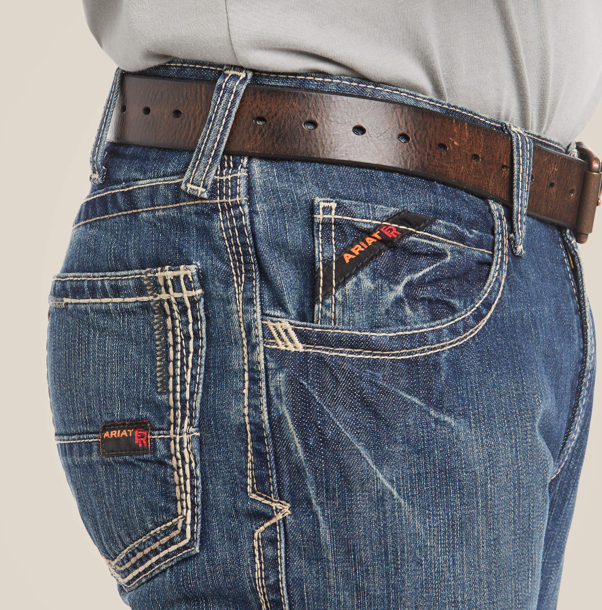 10016173-M4 LIGHT WASH BOUNDARY FR JEAN