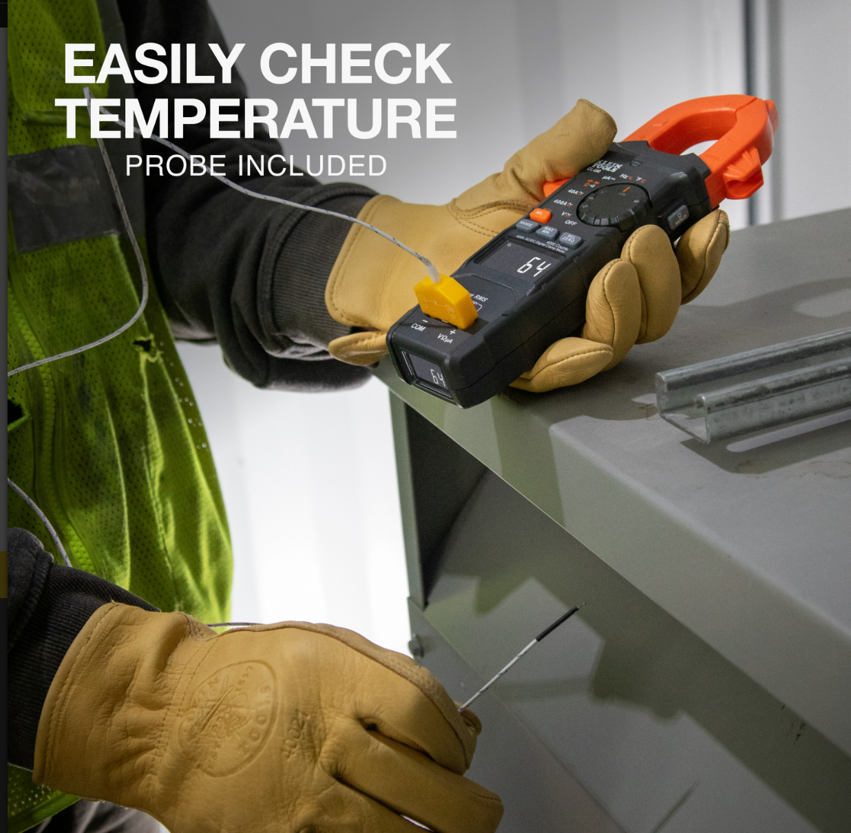 CL490 400A AC/DC Dual-Display Auto-Ranging Digital Clamp Meter