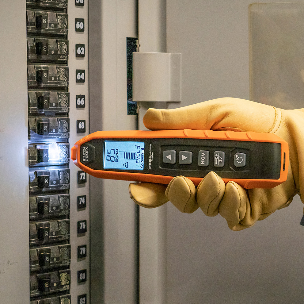 ET450 - Advanced Electrical Circuit Breaker Finder and Wire Tracer Kit and Case