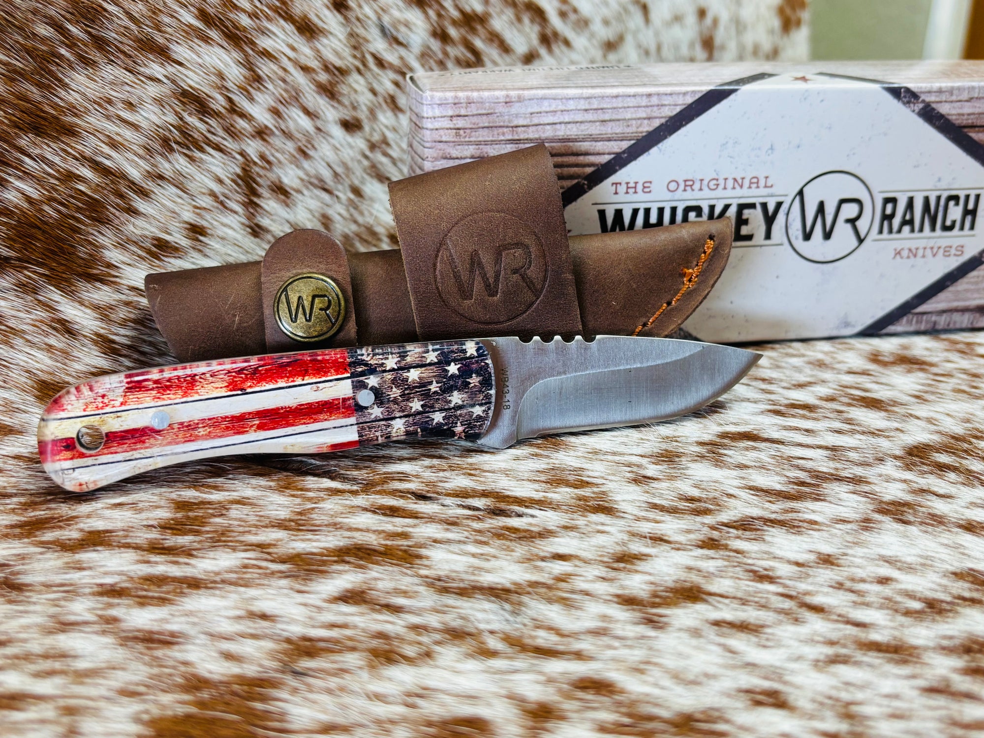 WB43-18 PATRIOT SKINNER